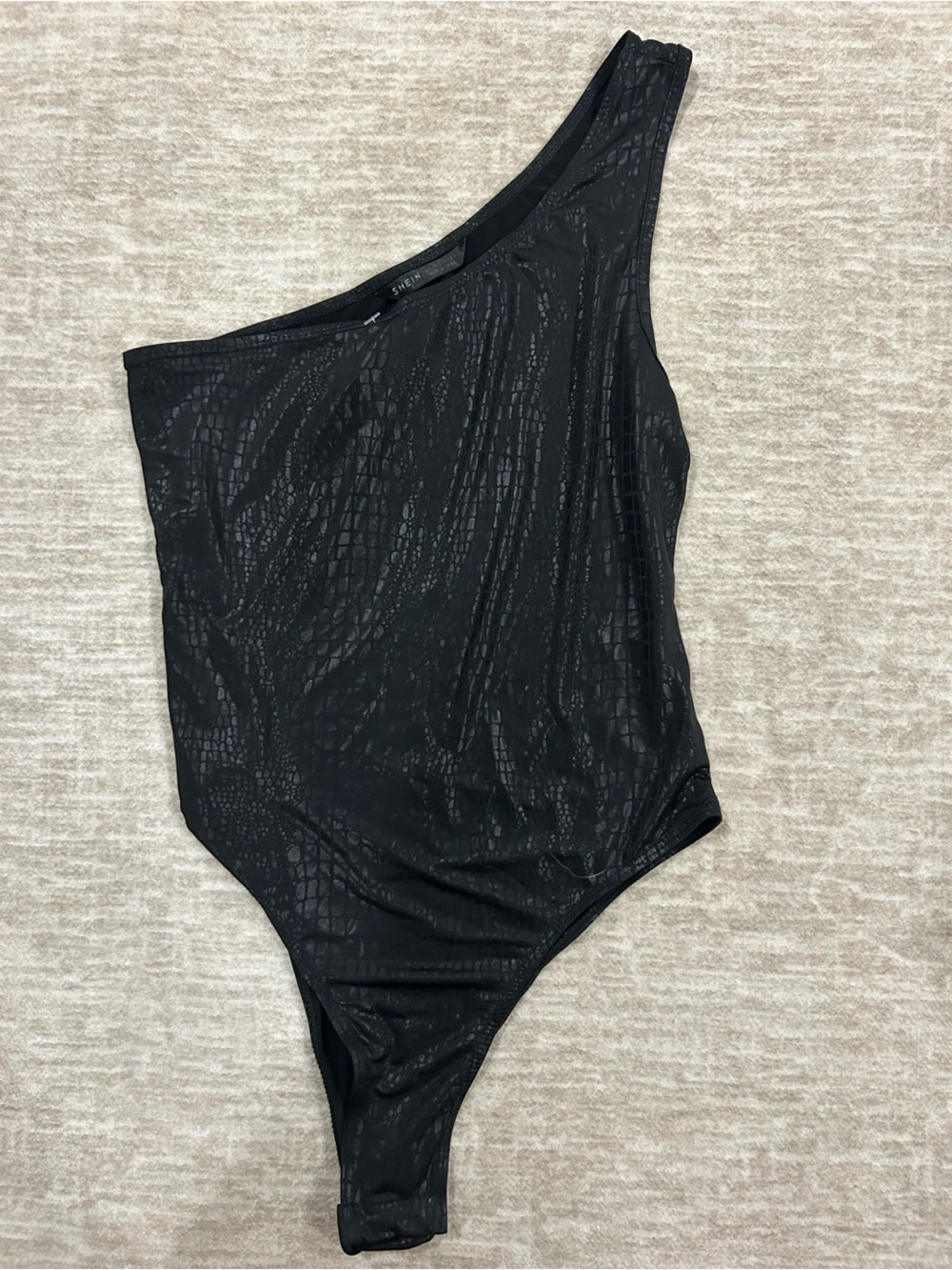 SHEIN Black One-Shoulder Croc-Texture Bodysuit